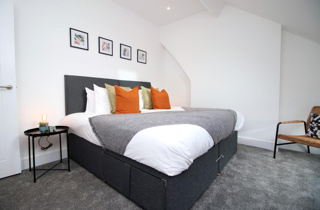 No 49 City Apartments, Perfect For Business And Leisure Stays, 10 Min Drive Into City Centre, Easy Access To Local Transport, 1Br And 2Br Available, Free Parking Cardiff Esterno foto