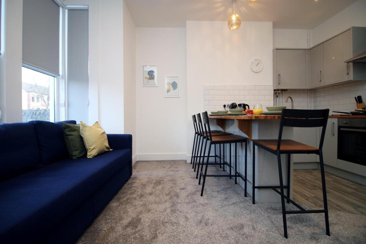 No 49 City Apartments, Perfect For Business And Leisure Stays, 10 Min Drive Into City Centre, Easy Access To Local Transport, 1Br And 2Br Available, Free Parking Cardiff Esterno foto